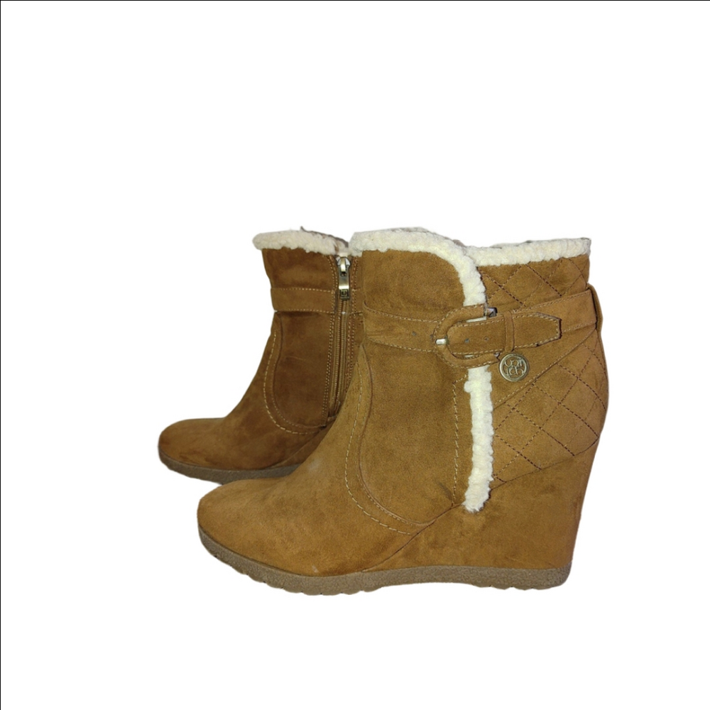 Liz Claiborne Suede Wedge Ankle Booties Size 11M